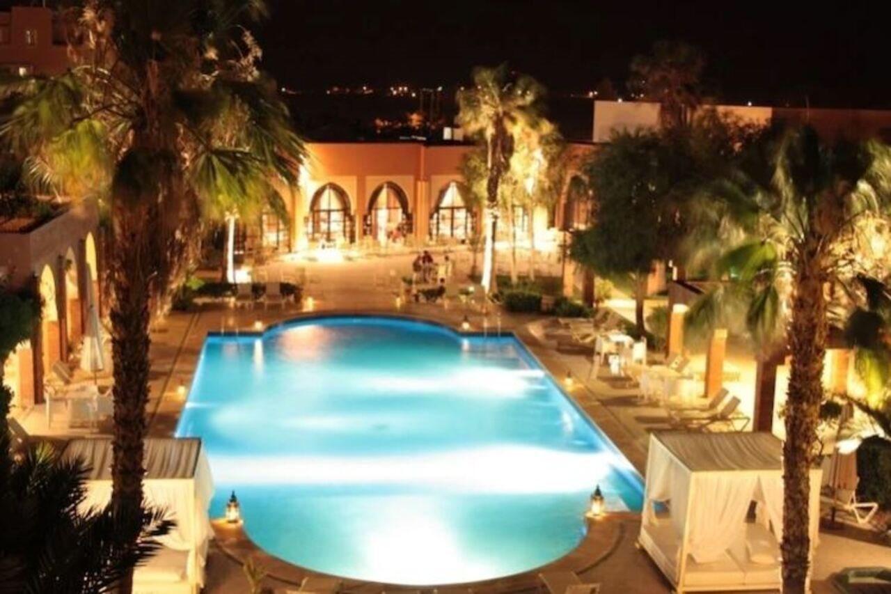 Hotel Rs Karam Palace