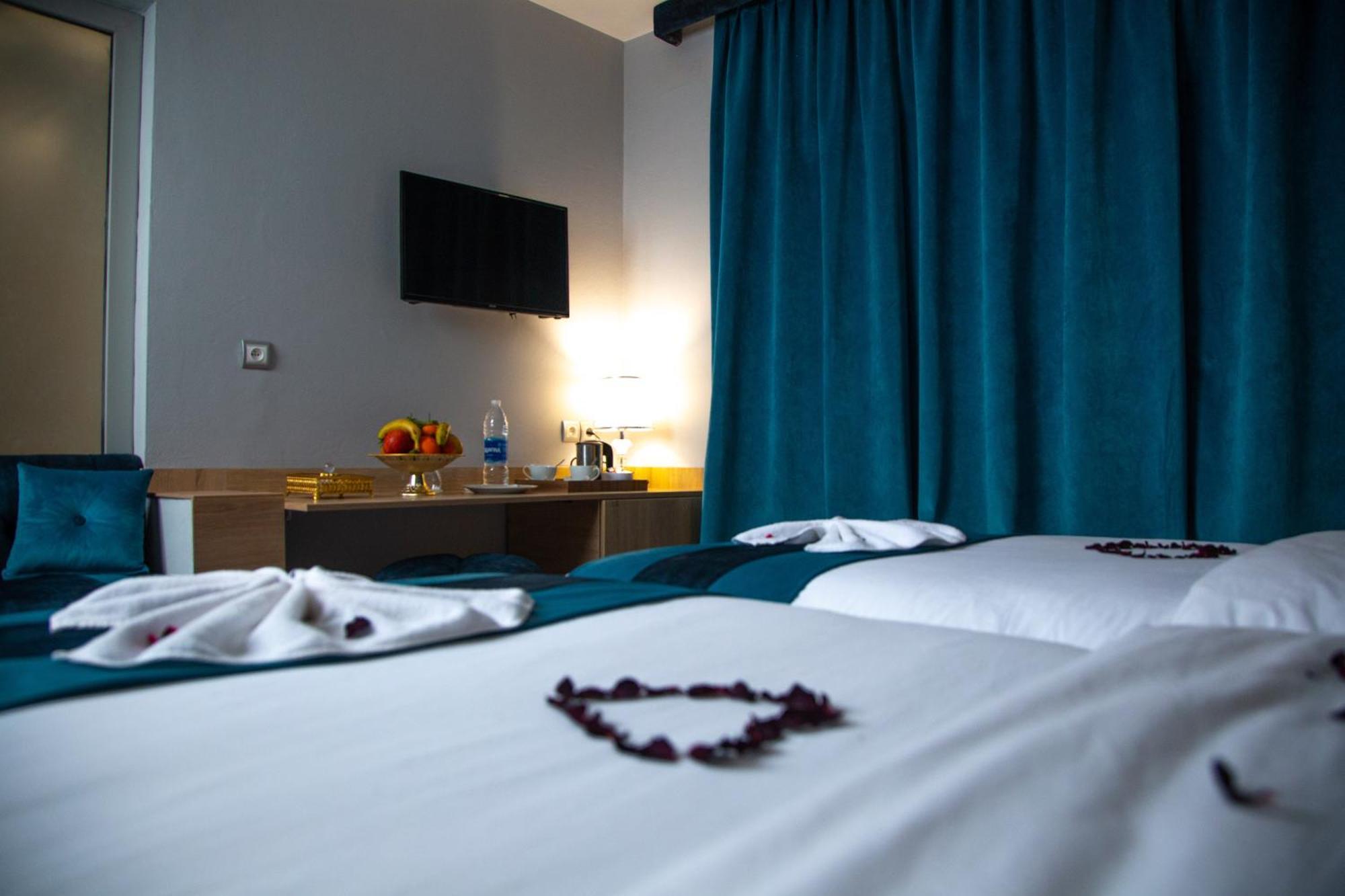 Rs Karam Palace Hotel 4*